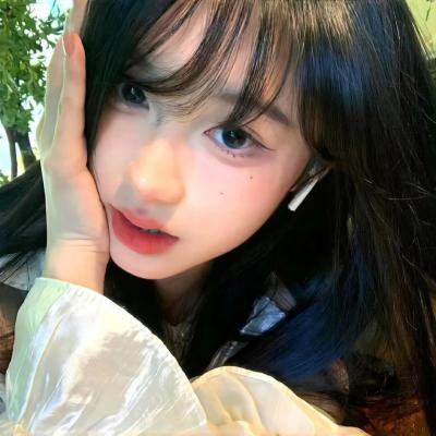 海边的白房子
